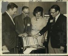 Usado, 1971 Press Photo Southern Society of Electroencephalograph Technologists membros comprar usado  Enviando para Brazil