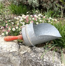 Antique grain scoop for sale Antique grain scoop for sale  VENTNOR