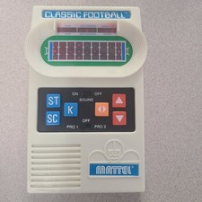 Videojuego electrónico de mano de fútbol clásico vintage Mattel 2000 segunda mano  Embacar hacia Mexico