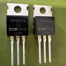 2pezzi irfb3306 irfb3306g usato  Italia