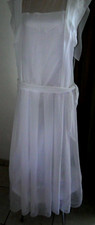 Robe longue blanche d'occasion  Amboise