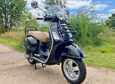 Piaggio vespa gts for sale  SUNBURY-ON-THAMES