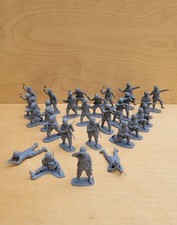 Soldats airfix parachutistes d'occasion  Les Lilas