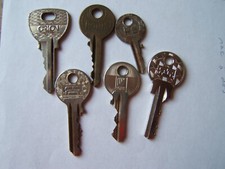 Petites clés anciennes d'occasion  L'Arbresle