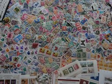 1600 timbres neufs d'occasion  Guérande