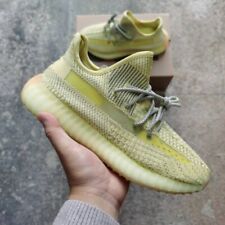 New yzy boost usato  Spedire a Italy