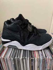 Nike air 180 d'occasion  Notre-Dame-de-Gravenchon