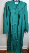 Gradclassical graduation gown d'occasion  Expédié en Belgium