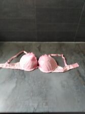 Soutien gorge rose d'occasion  Aiguillon