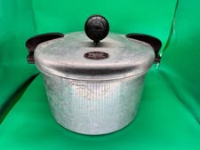 Vintage presto quart for sale  Ottertail