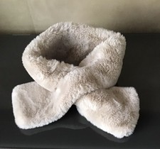 Schal fell plüsch gebraucht kaufen Schal fell plüsch gebraucht kaufen  Nauheim