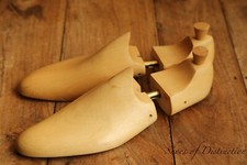 Sapatos macas ajustáveis de madeira tamanho masculino Reino Unido 10 EUA 11 UE 44 comprar usado  Enviando para Brazil