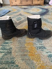 Quechua junior black for sale Quechua junior black for sale  NEWBURY