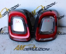 Coppia fari fanali usato  Roma