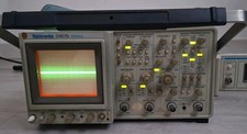 Tektronix 2467b 400mhz d'occasion  Drancy