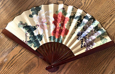 Large chinese hand for sale  Edison