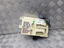 2013 HYUNDAI I-30 FUSE BOX UNDER THE BONNET 1400PETROL 91950A6081 comprar usado  Enviando para Brazil