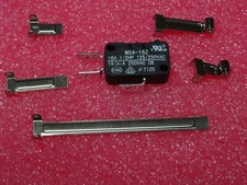 Microrupteur rupteur microswit d'occasion  Saint-Brieuc
