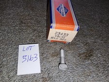 Accesorios de piezas de motor Briggs & Stratton de colección de 5 HP 23433 tornillo de ajuste de ralentí segunda mano  Embacar hacia Mexico