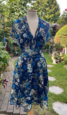 Guess wunderschönes kleid gebraucht kaufen  Frankfurt am Main