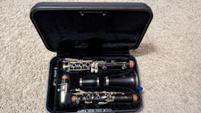 Clarinete de madeira Yamaha 450N com chaves niqueladas - excelente estado comprar usado Clarinete de madeira Yamaha 450N com chaves niqueladas - excelente estado comprar usado  Enviando para Brazil