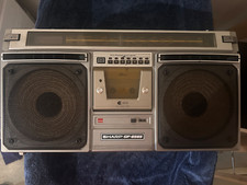 Sharp 8585h stereo d'occasion  Salouël
