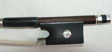 BOM ARCO DE VIOLINO ANTIGO COM MARCA "W,STROTZ", REFORMADO, PRONTO PARA TOCAR comprar usado  Enviando para Brazil