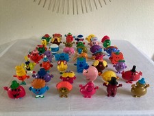 525 lot figurines d'occasion  Donnemarie-Dontilly