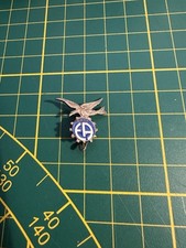 Rare insigne boutonnière d'occasion  Saint-André-les-Vergers
