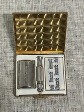 Navaja de afeitar de seguridad Gillette vintage para damas y cuchillas en caja kit de viaje compacto afeitado segunda mano  Embacar hacia Mexico