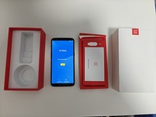 Oneplus smartphone funzionante usato  Prato