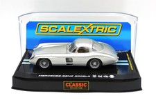 Scalextric mercedes benz usato  Roma