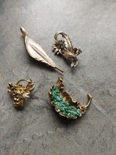 Hollywood vintage brooches. for sale  LEEDS