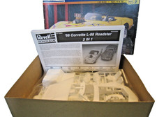 Vtg. 1998 revell for sale  New Baltimore