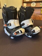 Salomon women snowboard for sale  Denton