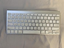 Apple wireless keyboard d'occasion  Expédié en Belgium