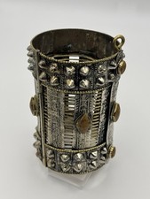 Bracelete de punho tribal vintage maciço – estilo armadura cravada – 158g – 109mm de largura comprar usado  Enviando para Brazil