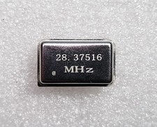 Crystal oscillator commodore d'occasion  Expédié en Belgium