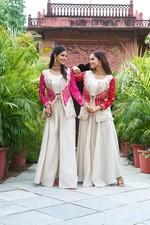 Robe fête designer d'occasion  Expédié en France