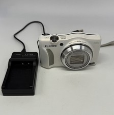 Fujifilm finepix f750exr gebraucht kaufen  Fürstenfeldbruck