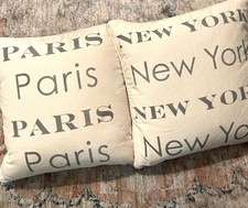 Set modern paris for sale  Cranberry Township