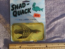 Isca artificial Shad-Quack The Lunker Hunter novidade pesca padrão loon, usado comprar usado  Enviando para Brazil