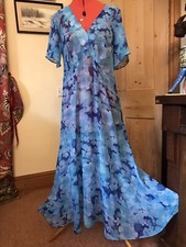 Beautiful sheer occasion for sale  MARKET HARBOROUGH