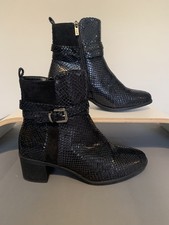 Ladies black fab for sale Ladies black fab for sale  ROTHERHAM