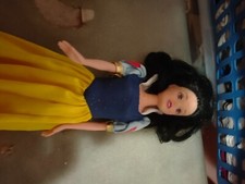 Poupee blanche neige d'occasion  Les Mureaux