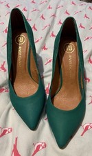 Matching heels size for sale  GLASGOW