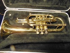 Getzen trumpet 300 for sale Getzen trumpet 300 for sale  Ponca City