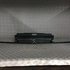 Calandre citroen xantia d'occasion Calandre citroen xantia d'occasion  Saint-Étienne-du-Rouvray