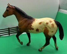 Breyer 232 bay for sale  Newark