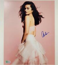 Foto autografada 11x14 assinada por Camila Mendes Riverdale atriz ~ Beckett BAS comprar usado  Enviando para Brazil